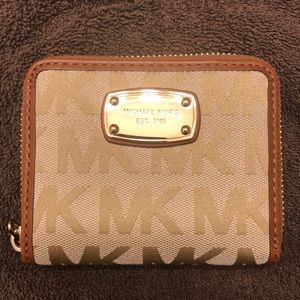 Michael Kors wallet